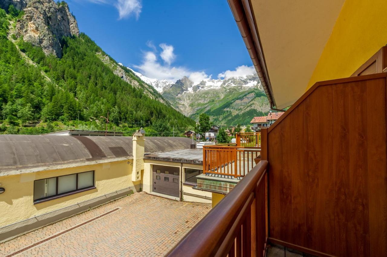 Casa Jasmine - Cir Vda Courmayeur 0154 Kültér fotó